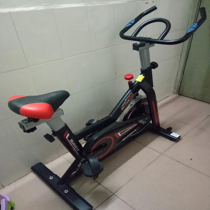 Home-Use-Fitness-Equipment-Exercise-Bike-Spin-Bike-Gym-Cardio-Machine-Gym-Club-Spinning-Bike (3)